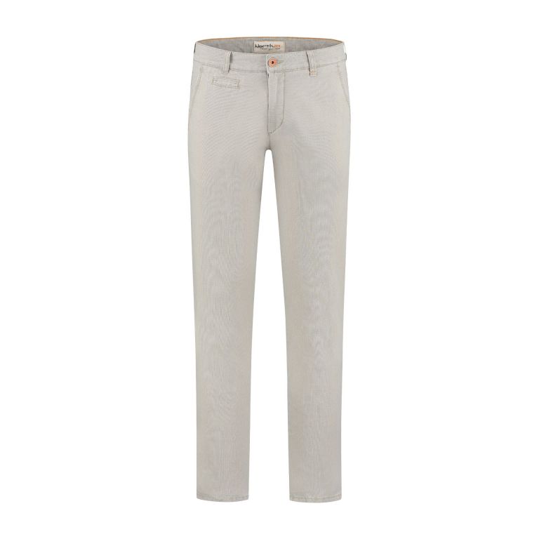 North84 Chino zand 8410.4347