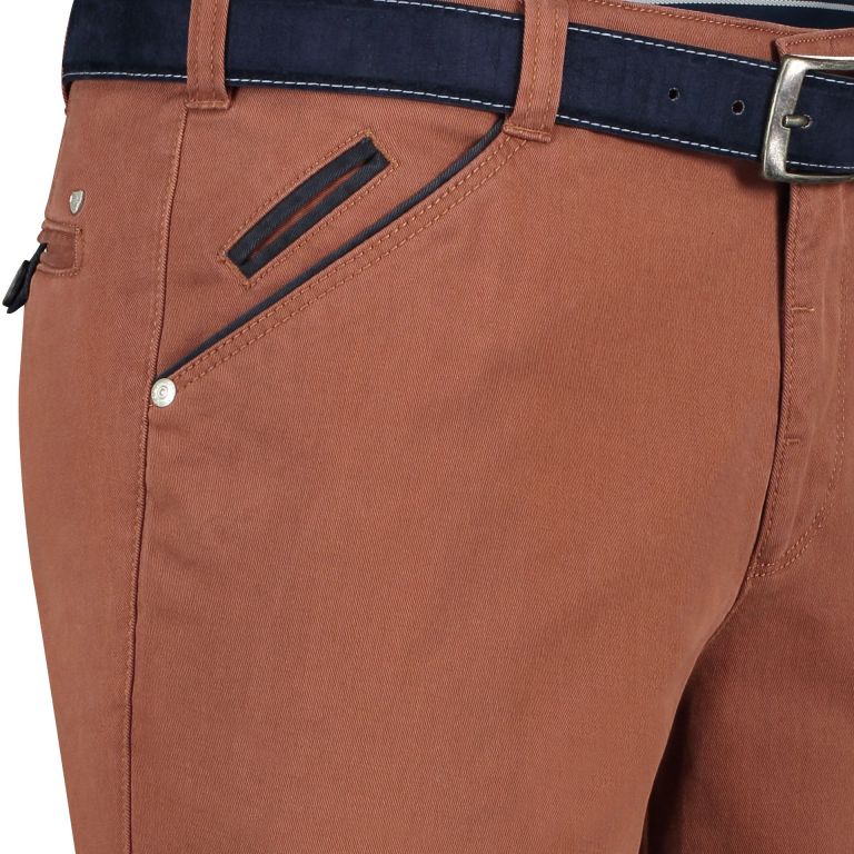 Com4 broek terra 2130 