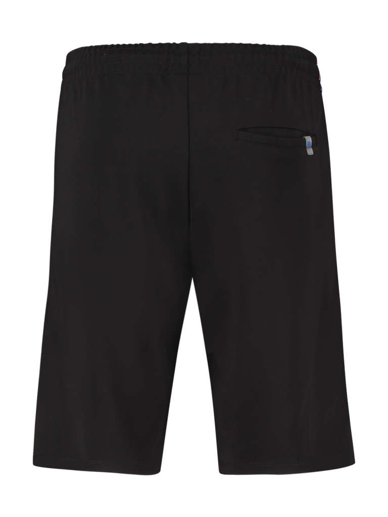 Qubz short zwart 020