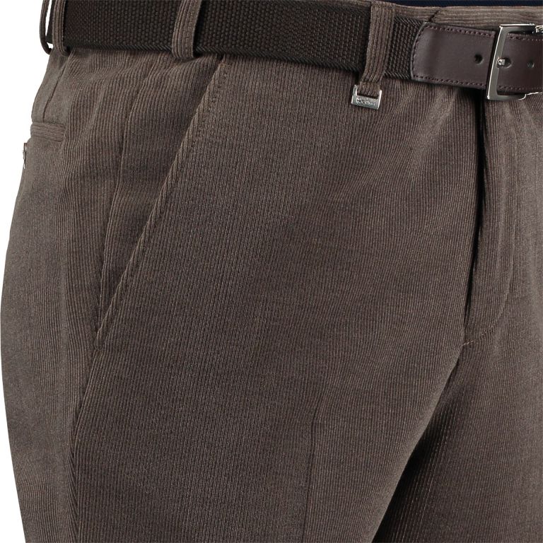 Com4 Corduroy Bronze 2100  